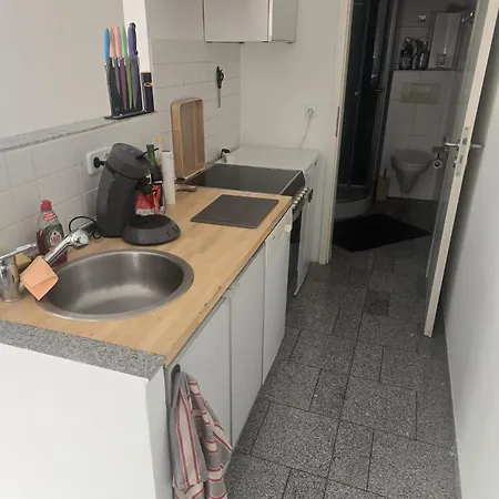 Monteur- Und Ferienunterkunft Apartment *